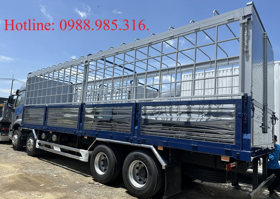 Xe tải thùng 4 chân Chenglong H5V 8X4 310hp
